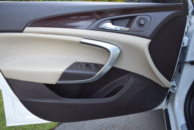 2011 Buick Regal CXL RL1