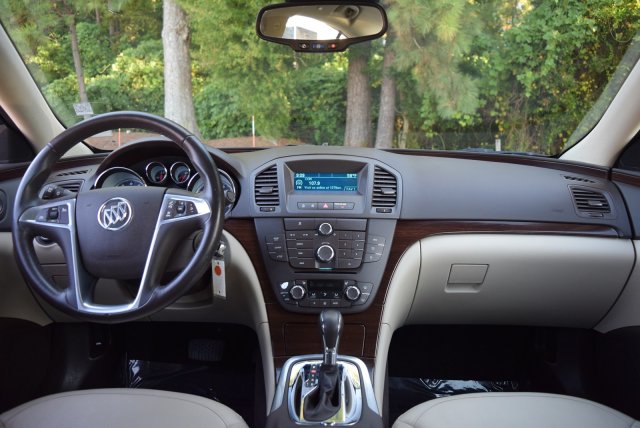2011 Buick Regal CXL RL1