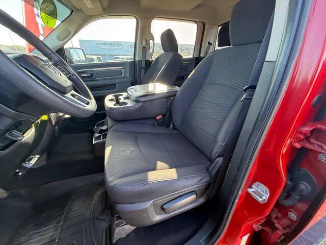 2019 Ram 1500 Classic Warlock Crew Cab 4x4 5'7" Box