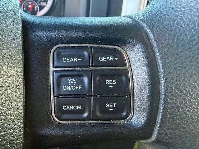 2019 Ram 1500 Classic Warlock Crew Cab 4x4 5'7" Box