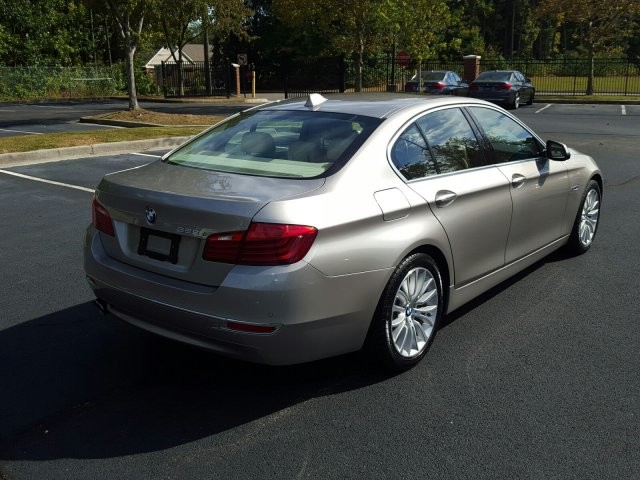2015 BMW 5 Series 528i