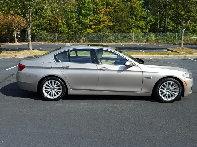 2015 BMW 5 Series 528i