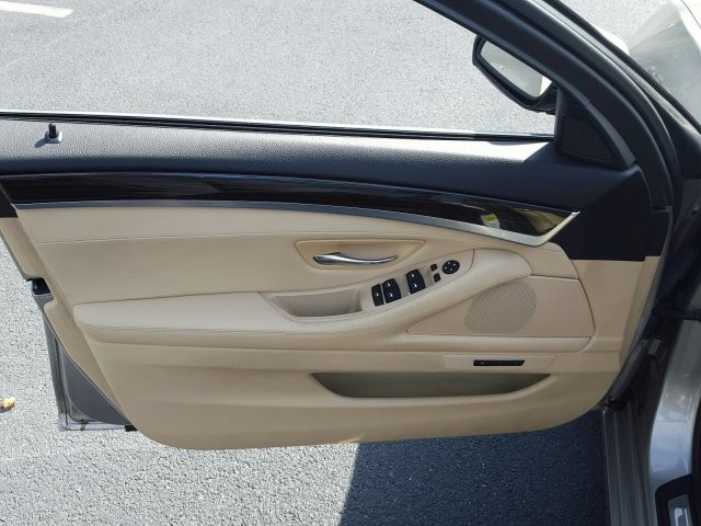 2015 BMW 5 Series 528i