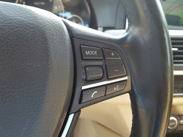2015 BMW 5 Series 528i