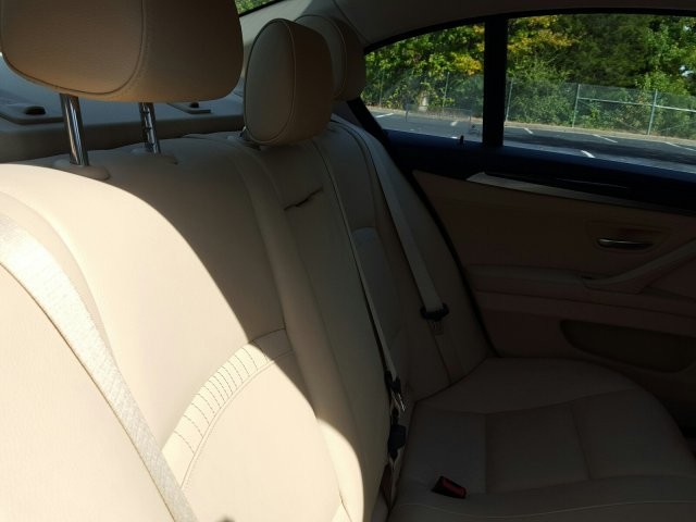 2015 BMW 5 Series 528i