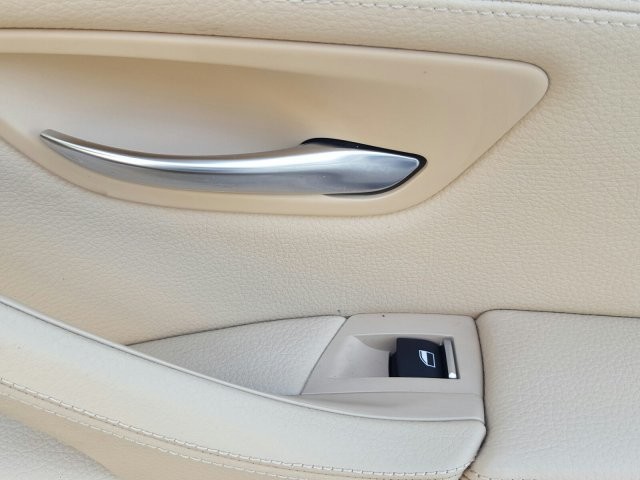 2015 BMW 5 Series 528i