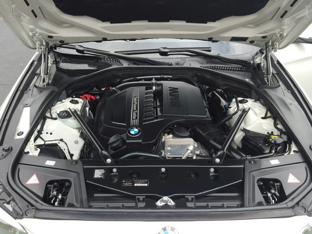 2015 BMW 5 Series 535i