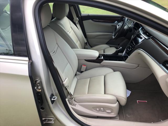 2013 Cadillac XTS Luxury