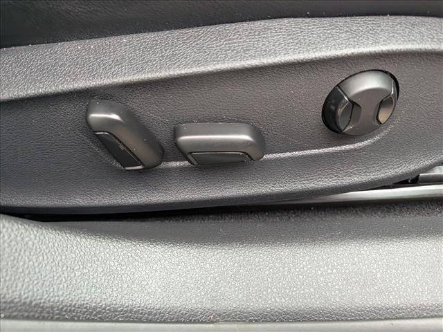 2013 Volkswagen Passat 2.0L TDI SEL Premium