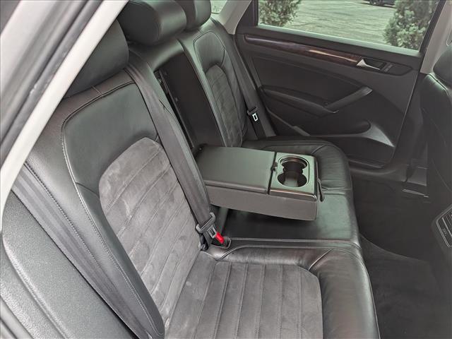 2013 Volkswagen Passat 2.0L TDI SEL Premium