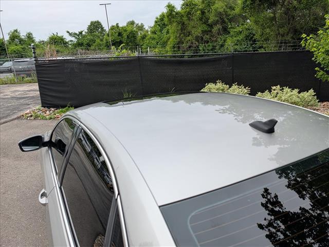 2013 Volkswagen Passat 2.0L TDI SEL Premium