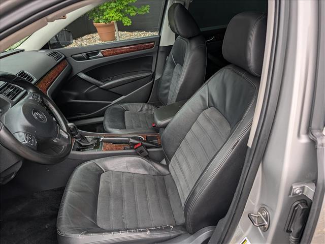 2013 Volkswagen Passat 2.0L TDI SEL Premium