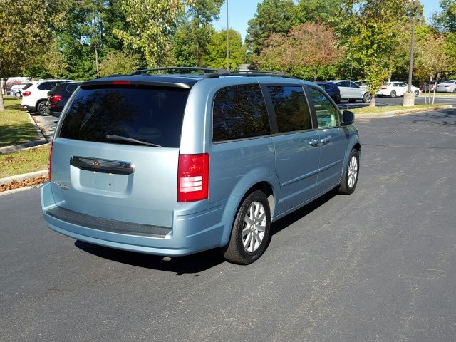 2008 Chrysler Town & Country Touring