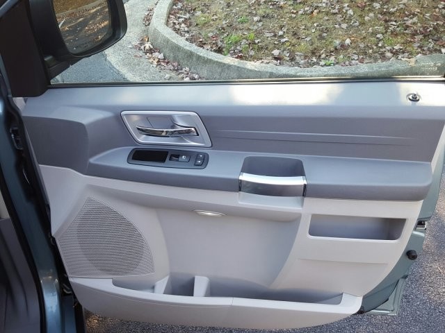 2008 Chrysler Town & Country Touring