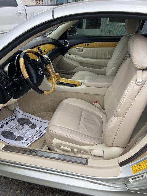 2002 Lexus SC 430 2dr Convertible