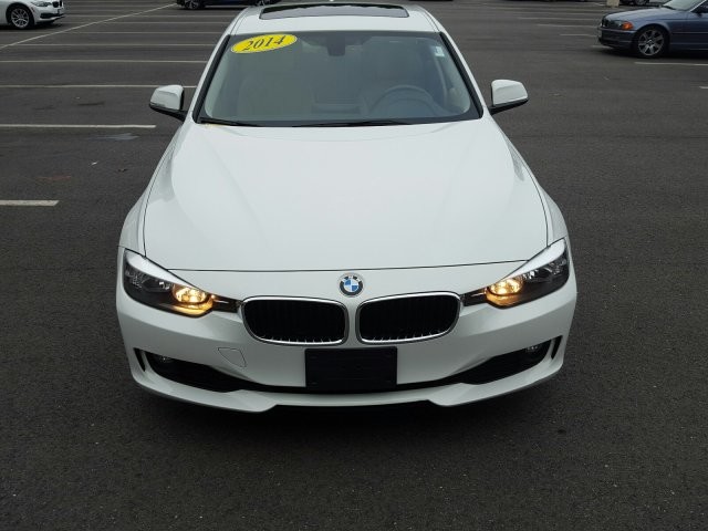 2014 BMW 3 Series 320i