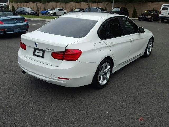 2014 BMW 3 Series 320i