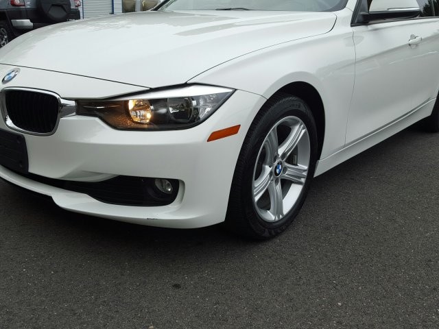 2014 BMW 3 Series 320i