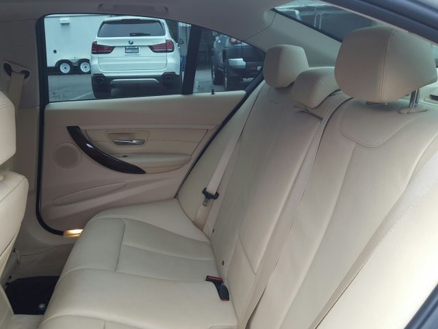 2014 BMW 3 Series 320i