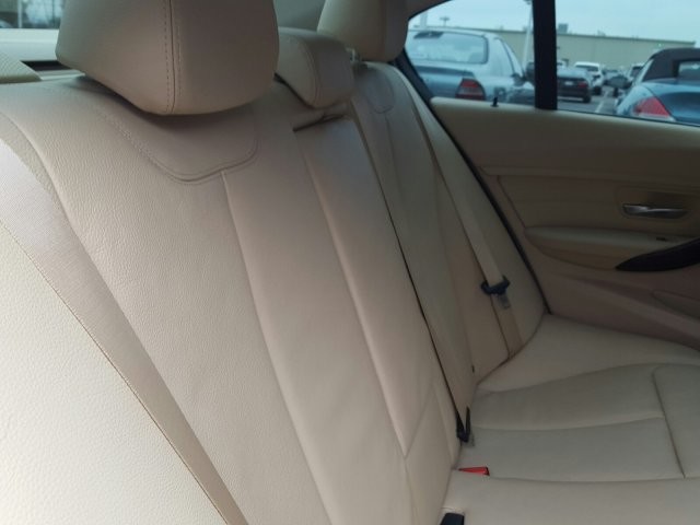 2014 BMW 3 Series 320i