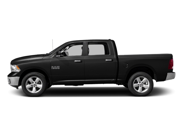 2017 RAM 1500 Big Horn Crew Cab 4x4 57 Box