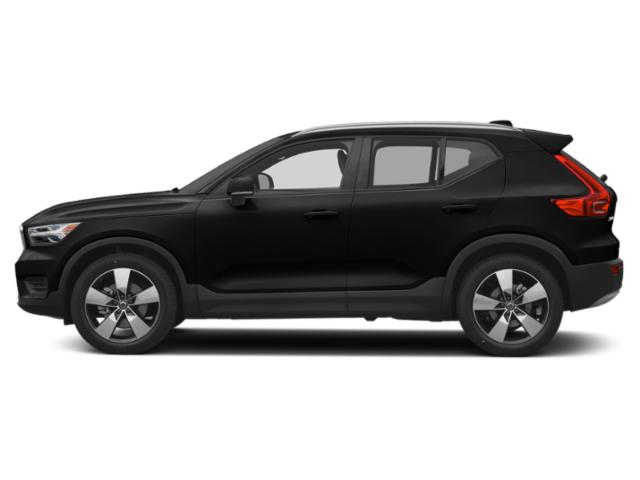2021 Volvo XC40 T5 Momentum
