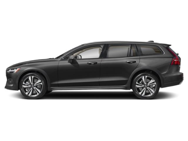 2024 Volvo V60 Cross Country B5 Ultimate