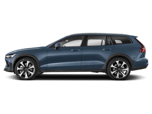 2026 Volvo V60 Cross Country Plus, B5 AWD Gas (mild hybrid)