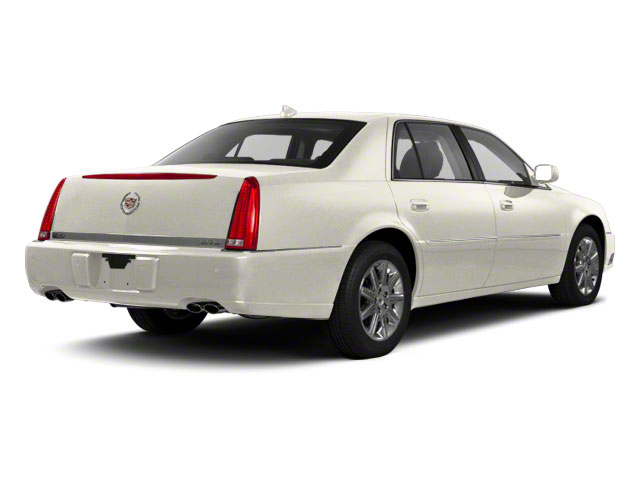 2010 Cadillac DTS Luxury Collection
