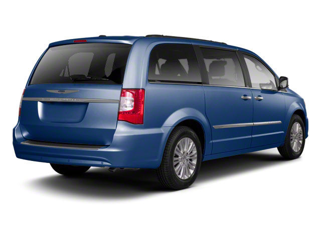 2013 Chrysler Town and Country Touring