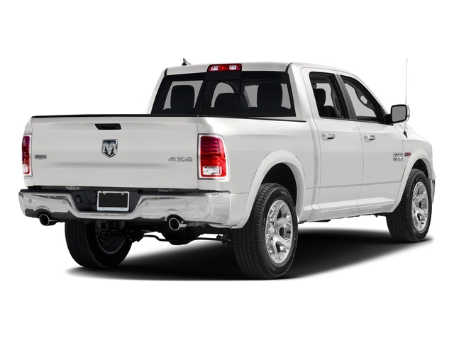 2017 RAM 1500 Laramie Crew Cab 4x4 57 Box