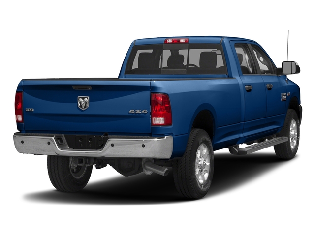 2017 RAM 3500 Big Horn Crew Cab 4x4 64 Box