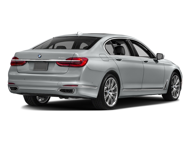 2018 BMW 740i 740i