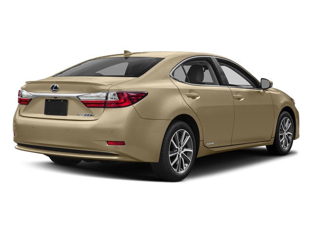 2018 Lexus ES 300h 