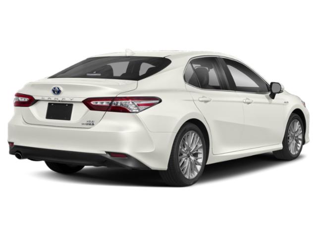2020 Toyota Camry SE Hybrid