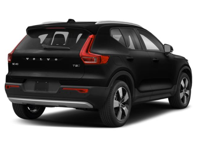 2021 Volvo XC40 T5 Momentum