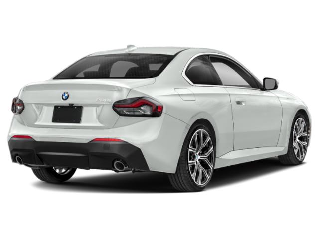 2022 BMW 230 i