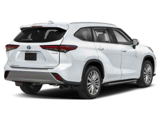 2023 Toyota Highlander Hybrid Platinum