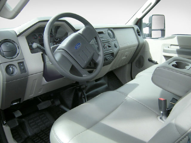 2010 Ford F-250 Cabela Crew Cab 4WD