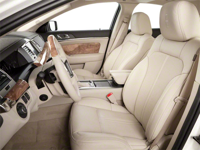 2010 Lincoln MKS photo 8 of 21