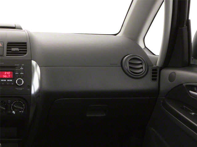 2011 Suzuki SX4 Premium