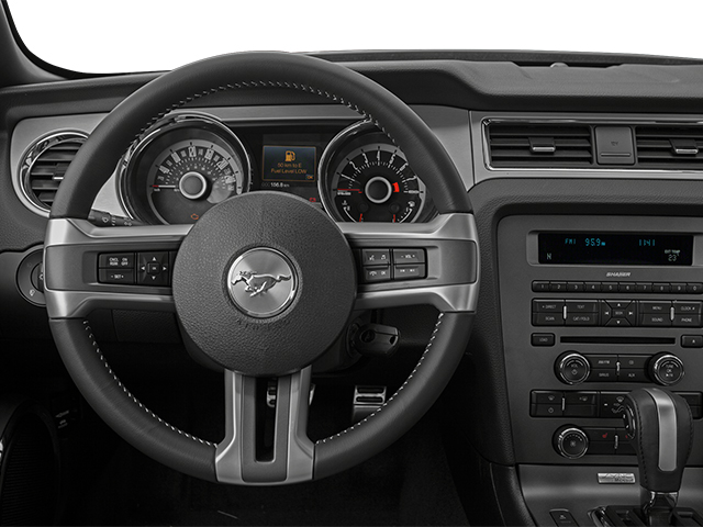 2013 Ford Mustang V6