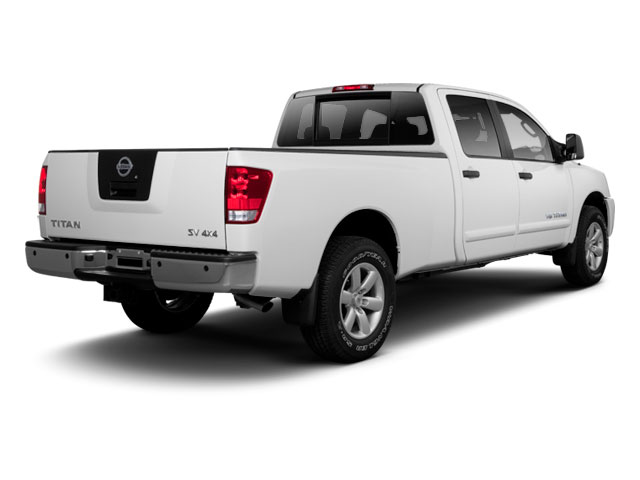 2013 Nissan Titan SV