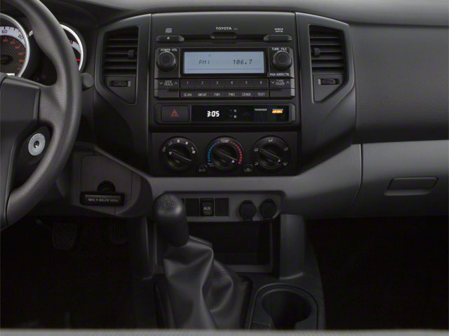2013 Toyota Tacoma 2WD Reg Cab I4 AT