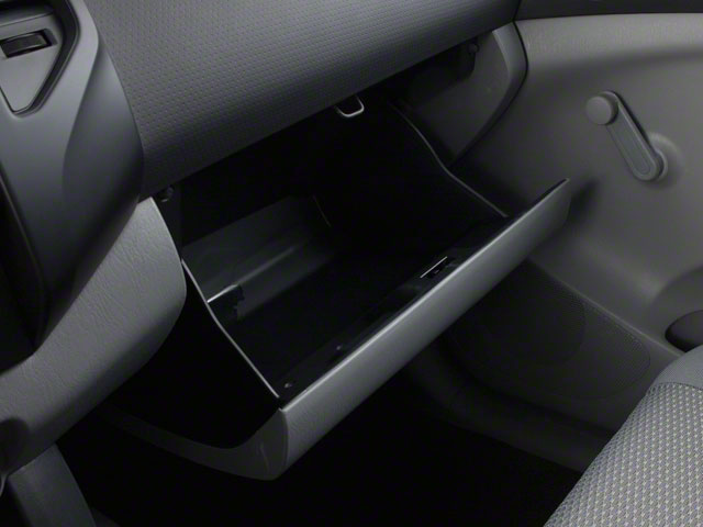 2013 Toyota Tacoma 2WD Reg Cab I4 AT