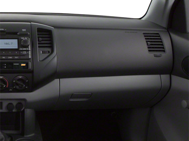 2013 Toyota Tacoma 2WD Reg Cab I4 AT
