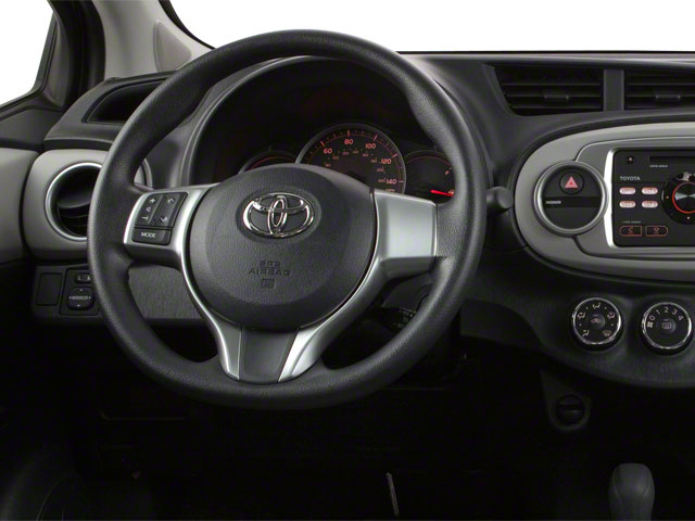 2013 Toyota Yaris SE