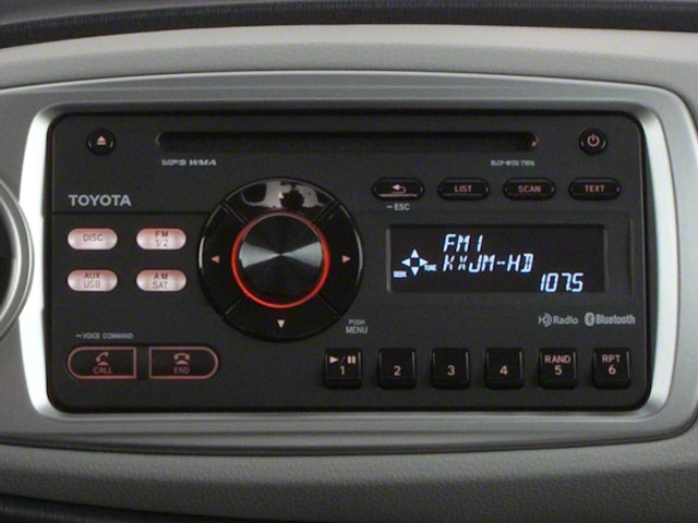2013 Toyota Yaris SE