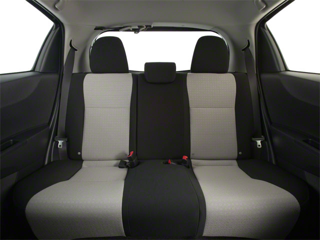 2013 Toyota Yaris SE