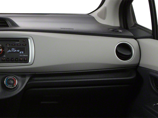 2013 Toyota Yaris SE